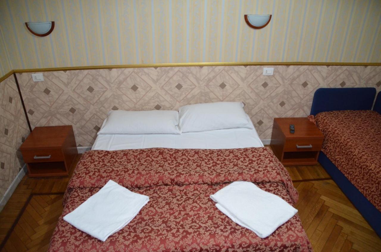 Residenza Cristina Рим Экстерьер фото